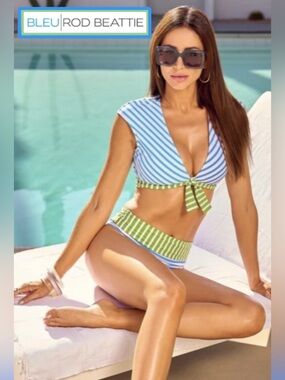 NWT Bleu Rod Beattie Smooth Operator Crop Bikini Top/Banded Hipster Bottoms SET